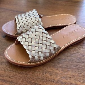 Leather sandal’s Gold